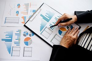 Interfaccia che permette il monitoraggio di alcune statistiche aggregate sul processo nel tempo.